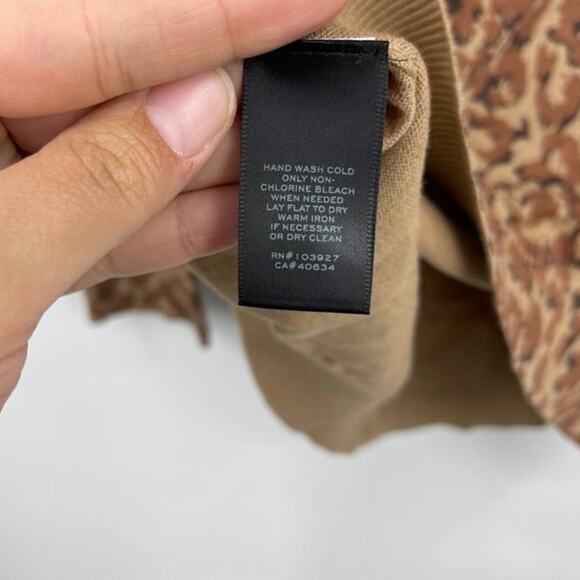 Marc By Marc Jacobs Womens Brown Animal Print Pull Over Top Shirt Small - Picture 12 of 12